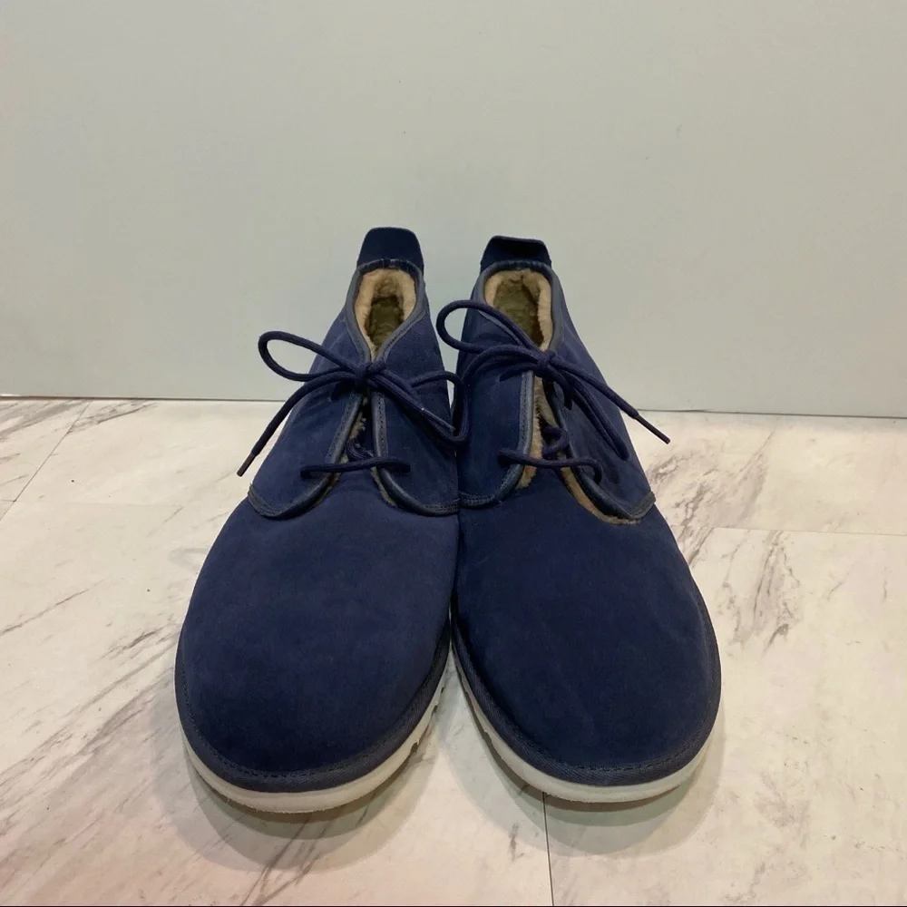 UGG Men’s Maksim Blue Chukka Lace Up Shoes 18